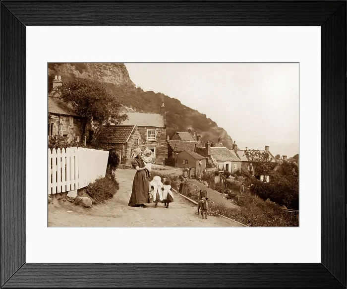 Framed Print : Runswick Bay Framed Print : Runswick Bay