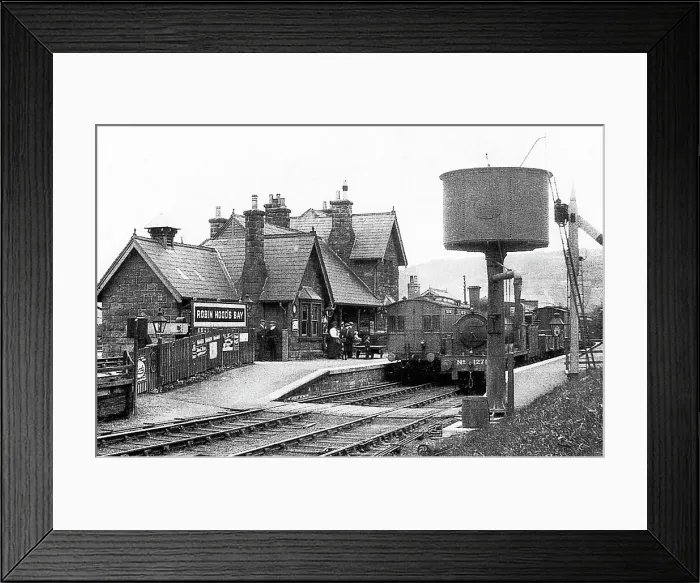 Framed Print : Robin Hood's bay Railway station Framed Print : Robin Hood's bay Railway station