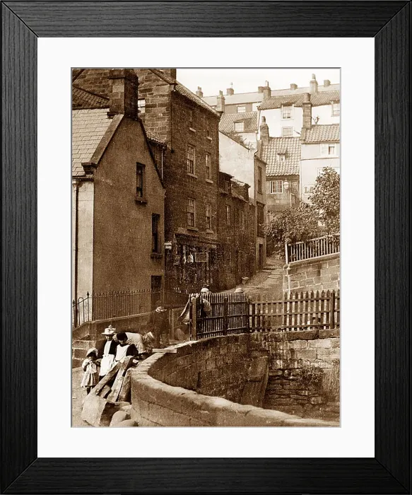 Framed Print : Robin Hood's Bay Framed Print : Robin Hood's Bay