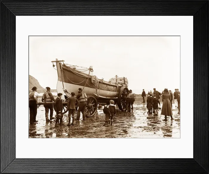 Framed Print : Robin Hoods bay lifeboat Framed Print : Robin Hoods bay lifeboat