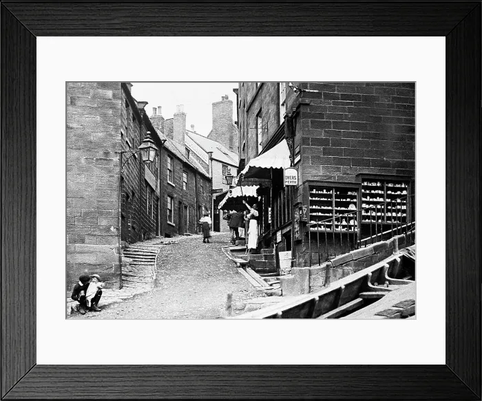 Framed Print : Robin Hood's Bay - King Street Framed Print : Robin Hood's Bay - King Street