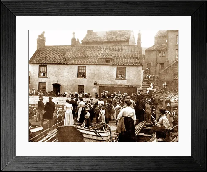 Framed Print : Robin Hood's Bay Framed Print : Robin Hood's Bay