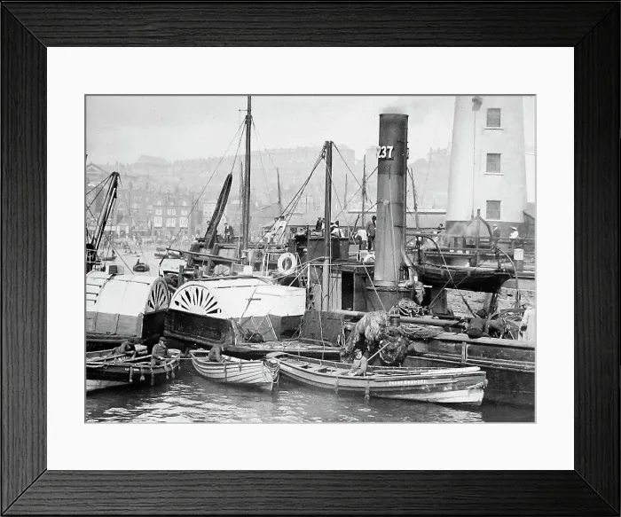 Framed Print : Docks Scarborough harbour Framed Print : Docks Scarborough harbour