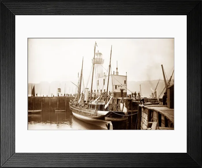 Framed Print : Docks Scarborough Framed Print : Docks Scarborough