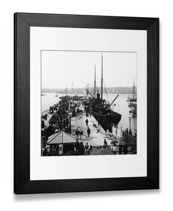 Framed Print : Torquay Haldon pier Framed Print : Torquay Haldon pier