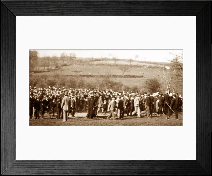 Framed Print : Torquay races horse racing Framed Print : Torquay races horse racing