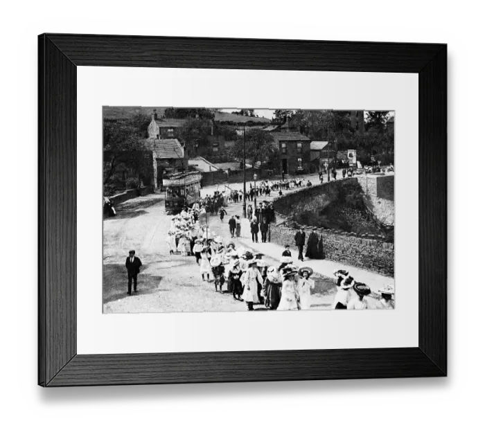 Framed Print : Thornhill - Dewsbury Framed Print : Thornhill - Dewsbury