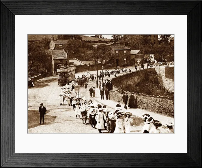 Framed Print : Thornhill - Dewsbury Framed Print : Thornhill - Dewsbury