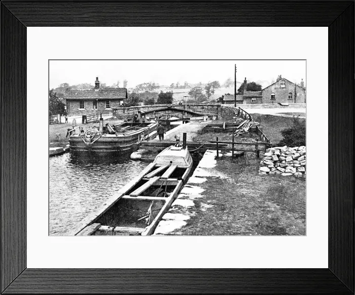 Framed Print : Wakefield - Heath Common - Canal Locks Framed Print : Wakefield - Heath Common - Canal Locks