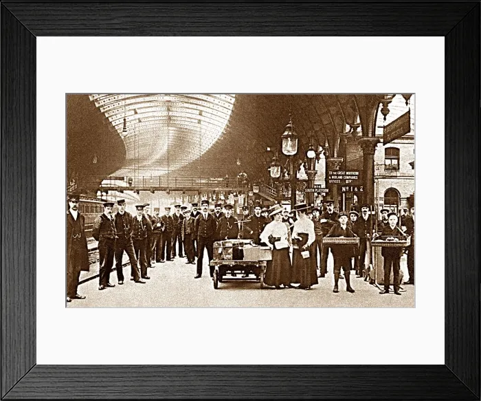 Framed Print : York Railway Station Framed Print : York Railway Station