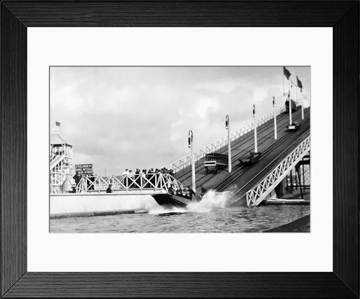 Framed Print : Blackpool Pleasure Beach water chute Framed Print : Blackpool Pleasure Beach water chute