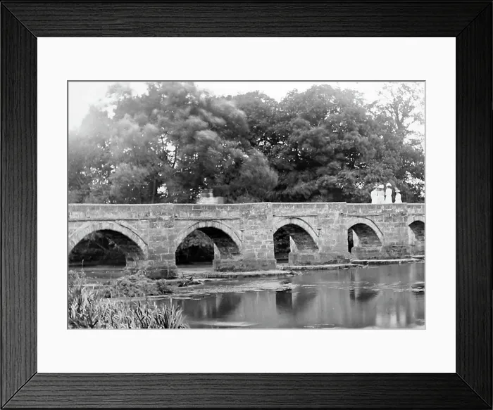 Framed Print : Bridge over the River Trent at Great Haywood, early 1900s Framed Print : Bridge over the River Trent at Great Haywood, early 1900s