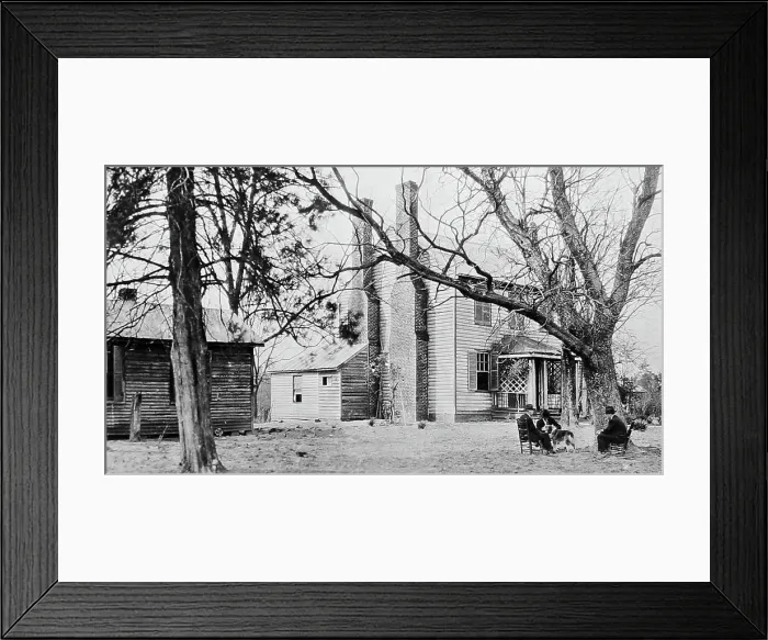 Framed Print : Owners house, Tobacco plantation, Virginia, USA, early 1900s Framed Print : Owners house, Tobacco plantation, Virginia, USA, early 1900s