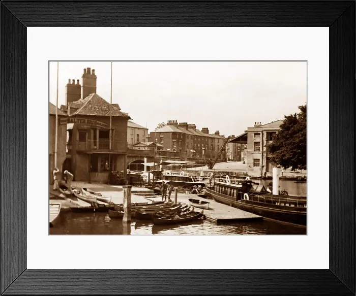 Framed Print : Salters Steamers, Oxford, Victorian period Framed Print : Salters Steamers, Oxford, Victorian period