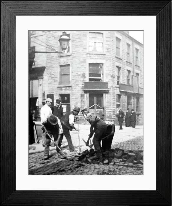 Framed Print : Paving Cheapside, Lancaster, with wooden blocks Framed Print : Paving Cheapside, Lancaster, with wooden blocks