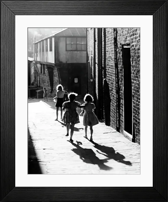 Framed Print : Children playing in the 1930s Framed Print : Children playing in the 1930s