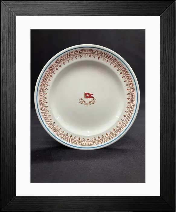 Framed Print : White Star Line, Losol ware dinner plate Framed Print : White Star Line, Losol ware dinner plate
