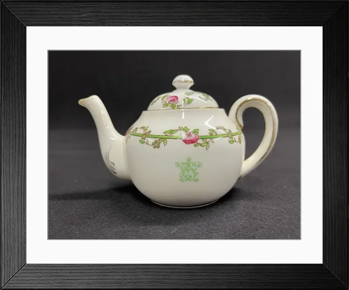 Framed Print : White Star Line, First Class teapot with rose design Framed Print : White Star Line, First Class teapot with rose design