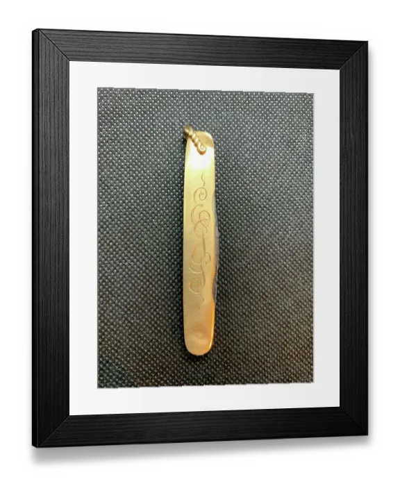 Framed Print : RMS Titanic, Captain E J Smithk, gold pocket knife engraved