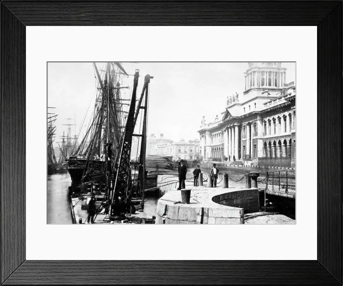 Framed Print : Dublin Custom House early 1900s Framed Print : Dublin Custom House early 1900s