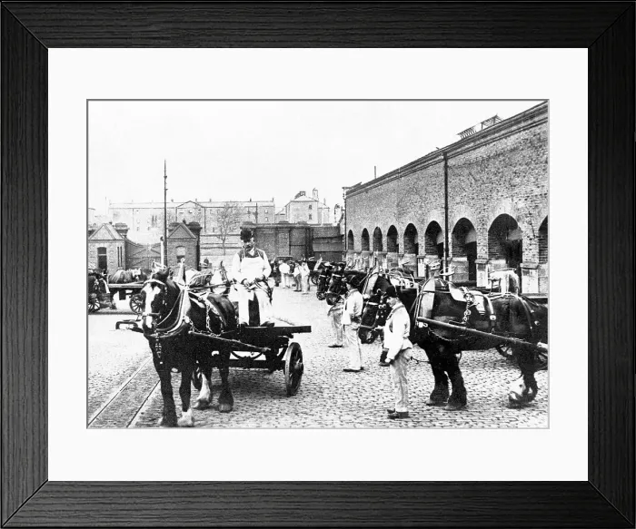 Framed Print : Dublin Guinness Brewery early 1900s Framed Print : Dublin Guinness Brewery early 1900s