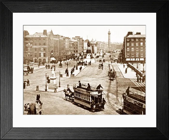 Framed Print : O'Connell Bridge, Dublin, Ireland Framed Print : O'Connell Bridge, Dublin, Ireland