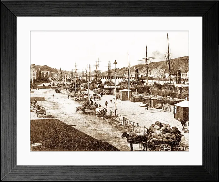 Framed Print : Waterford The Quays early 1900s Framed Print : Waterford The Quays early 1900s