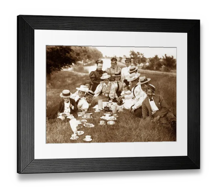 Framed Print : Family Picnic early 1900s Framed Print : Family Picnic early 1900s