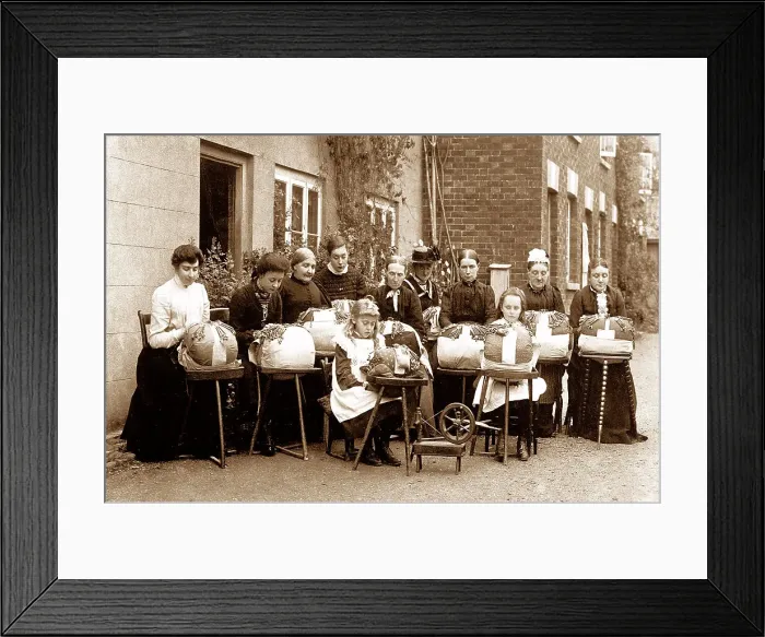 Framed Print : Lace Making early 1900s Framed Print : Lace Making early 1900s