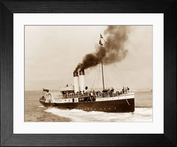 Framed Print : Paddle Steamer Brodick Castle at Weymouth Framed Print : Paddle Steamer Brodick Castle at Weymouth
