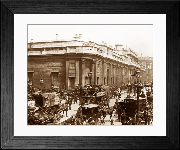 Framed Print : Horse bus, Bank of England, London Framed Print : Horse bus, Bank of England, London