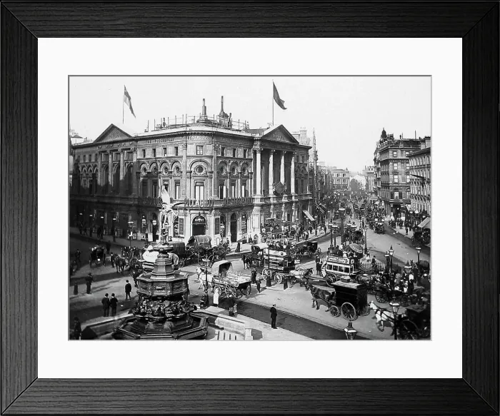 Framed Print : Piccadilly Circus London Victorian period Framed Print : Piccadilly Circus London Victorian period