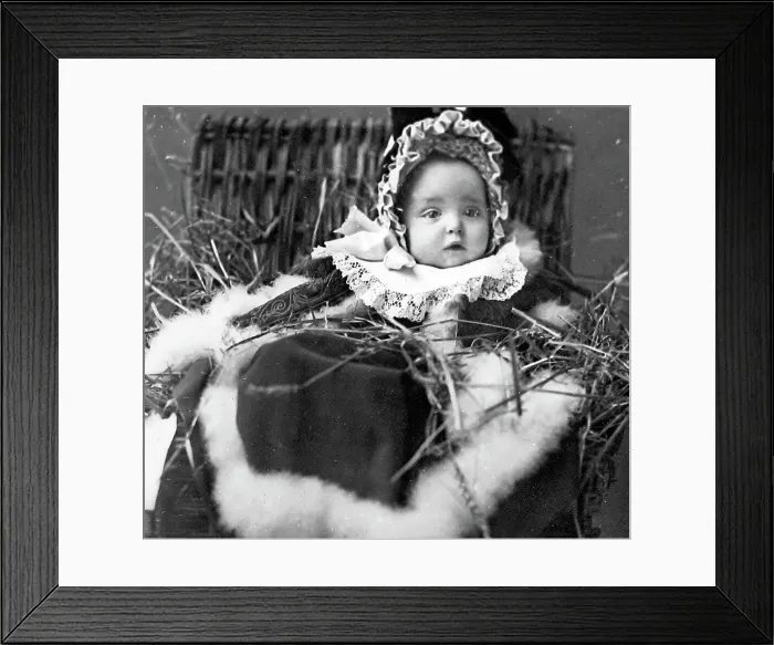 Framed Print : A Christmas Hamper Victorian period Framed Print : A Christmas Hamper Victorian period