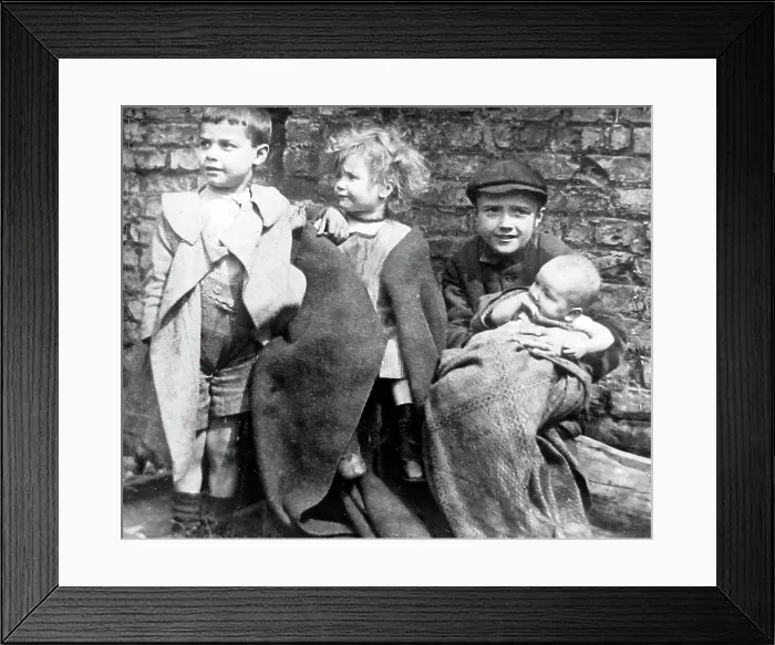 Framed Print : Street Urchins Victorian period Framed Print : Street Urchins Victorian period