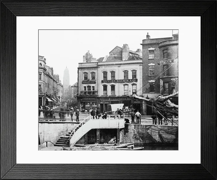 Framed Print : Clare Street, Bristol Framed Print : Clare Street, Bristol