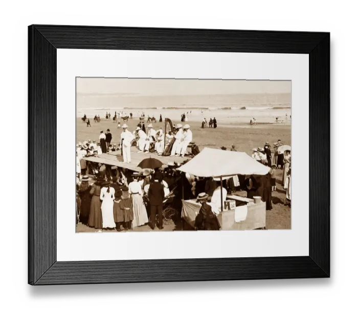 Framed Print : Bridlington Pierrots Framed Print : Bridlington Pierrots