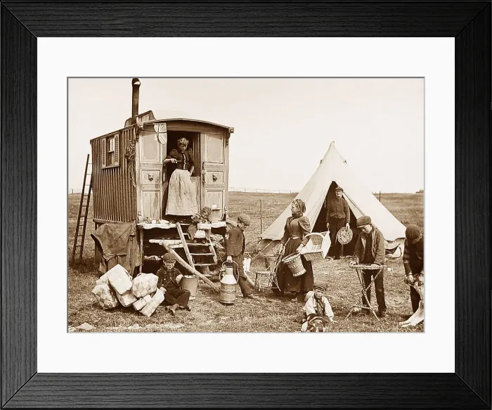 Framed Print : Gypsy caravan Framed Print : Gypsy caravan