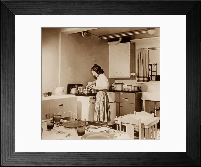 Framed Print : A modern electric kitchen Framed Print : A modern electric kitchen