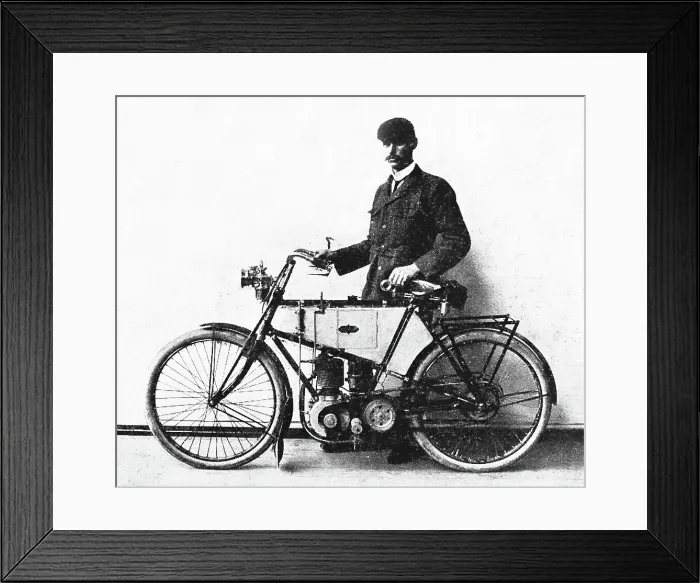 Framed Print : 3 HP Raleigh motorcycle, early 1900s Framed Print : 3 HP Raleigh motorcycle, early 1900s