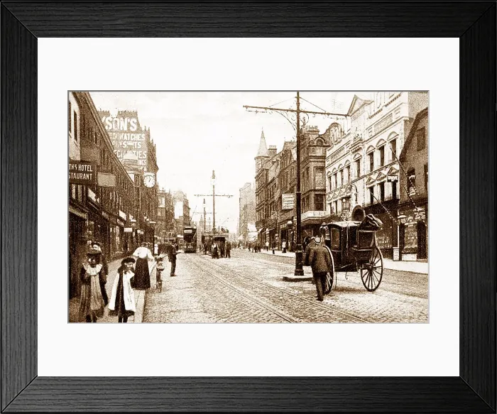 Framed Print : Lower Briggate, Leeds early 1900s Framed Print : Lower Briggate, Leeds early 1900s