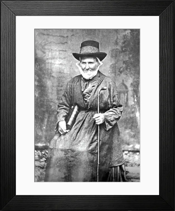 Framed Print : Mary Jones with her Bible, Victorian period Framed Print : Mary Jones with her Bible, Victorian period
