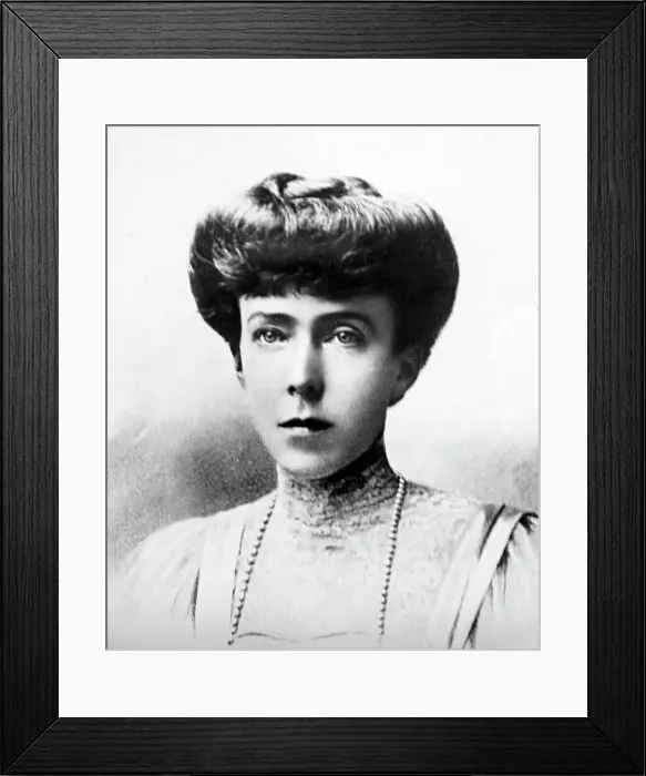 Framed Print : Queen Elizabeth of Belgium Framed Print : Queen Elizabeth of Belgium