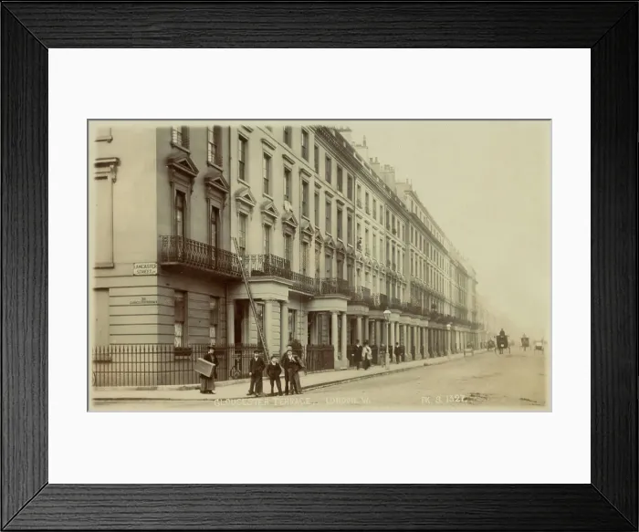 Framed Print : Gloucester Terrace - corner with Lancaster Street, London Framed Print : Gloucester Terrace - corner with Lancaster Street, London
