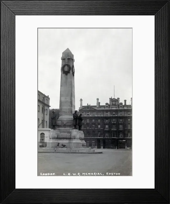 Framed Print : London & North Western Railway War Memorial, Euston, London Framed Print : London & North Western Railway War Memorial, Euston, London
