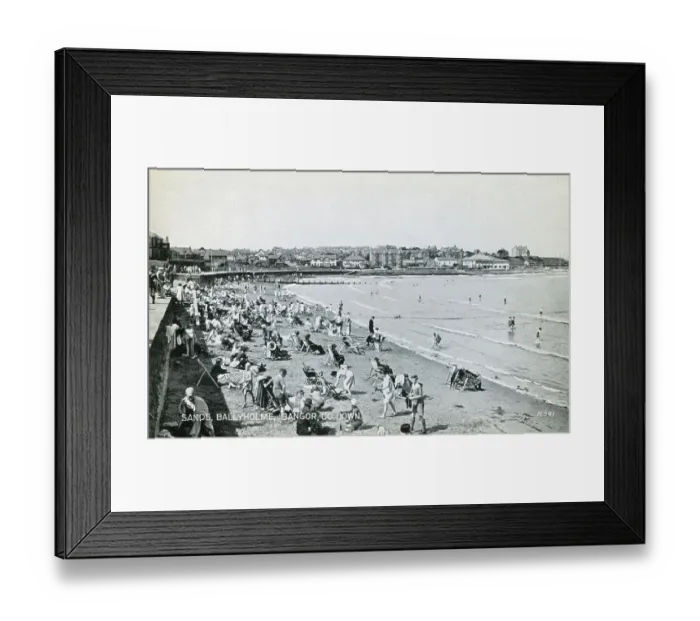 Framed Print : The Sands, Ballyholme, Bangor, Co. Down, Northern Ireland Framed Print : The Sands, Ballyholme, Bangor, Co. Down, Northern Ireland