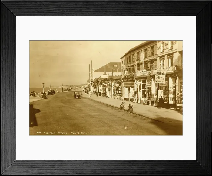 Framed Print : Central Parade, Herne Bay, Kent Framed Print : Central Parade, Herne Bay, Kent