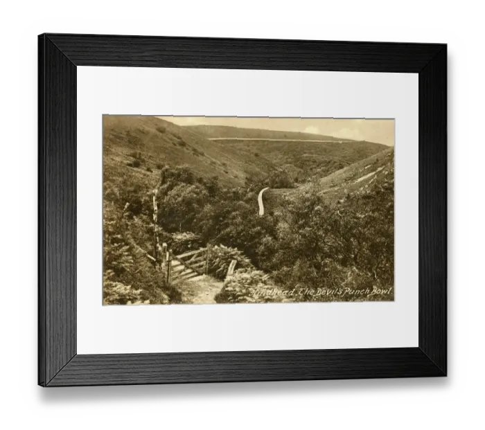 Framed Print : The Devil's Punch Bowl, Hindhesd, Surrey Framed Print : The Devil's Punch Bowl, Hindhesd, Surrey