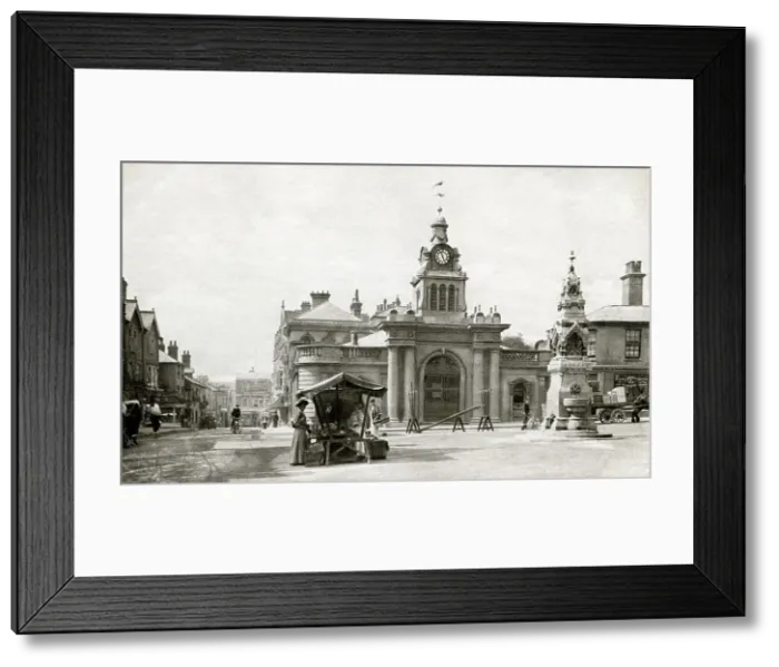 Framed Print : Corn Exchange, Saffron Walden, Essex Framed Print : Corn Exchange, Saffron Walden, Essex