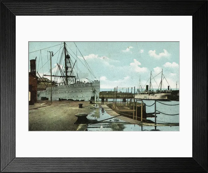 Framed Print : Southampton Dock Framed Print : Southampton Dock