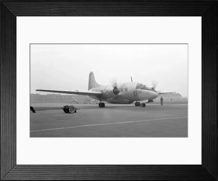 Framed Print : Vickers Varsity T. 1 WL624 Framed Print : Vickers Varsity T. 1 WL624
